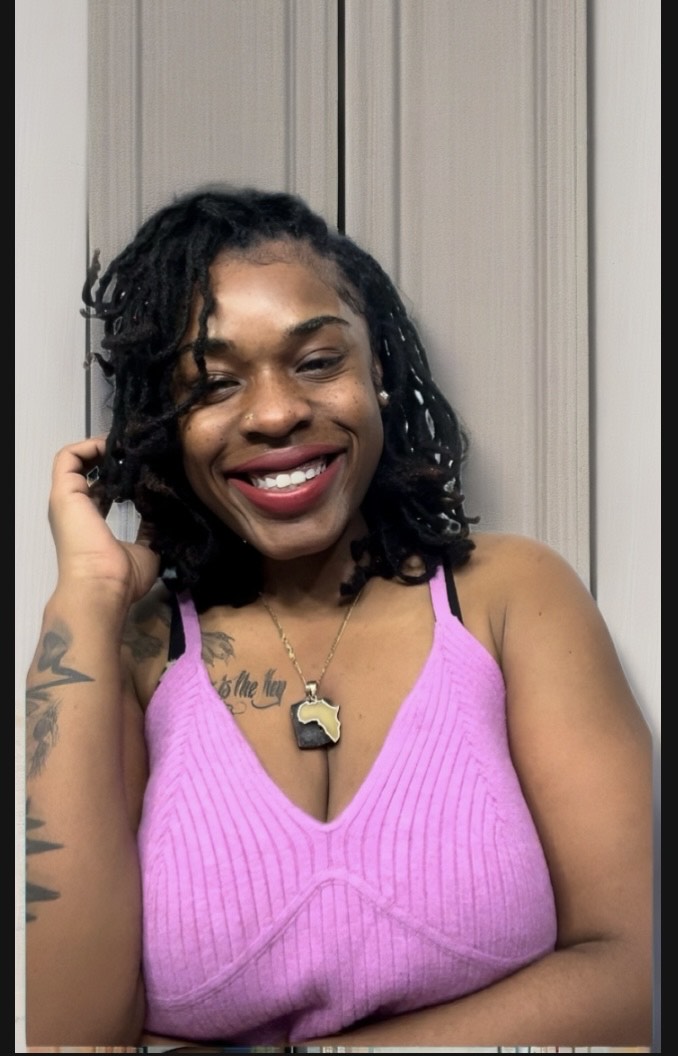 Essence Smith